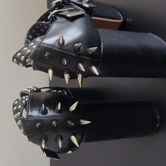 Revin Platform Sanadals - Picture 12 of 14